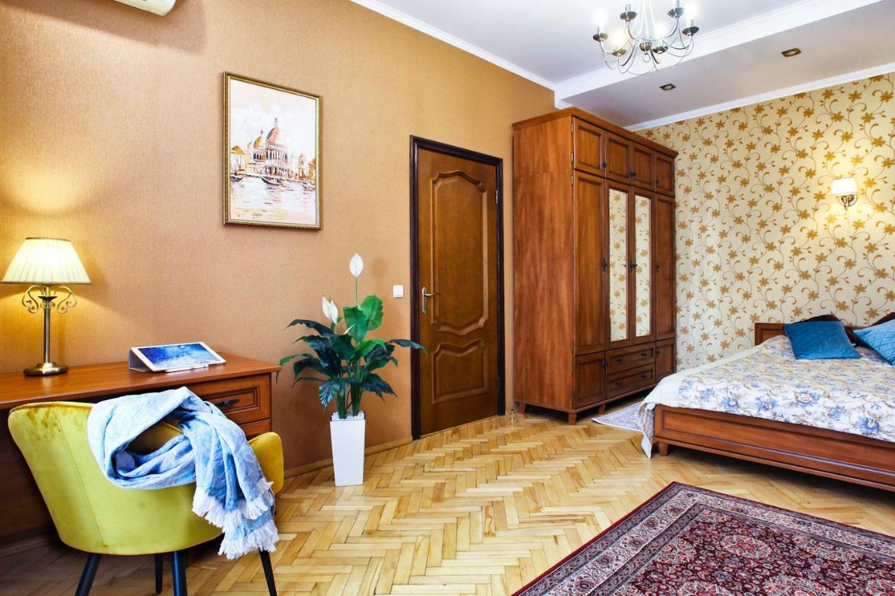Allurapart Podol Apartment Kyiv Exterior photo